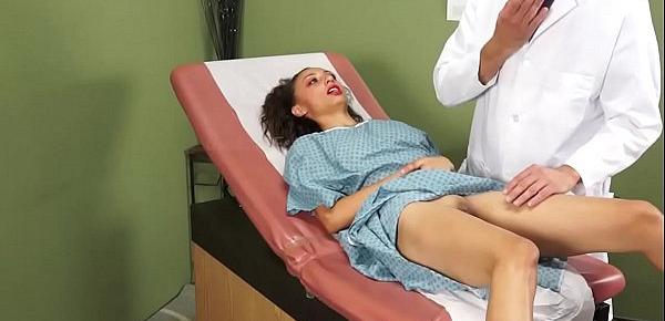  Gyno Girl Fucked by Doctor in Medical Clinic